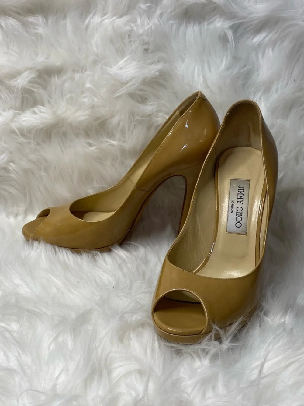 Jimmy Choo “Crown” Circa 2012 Beige Leather Peep-Toe Stiletto Pumps Authentic. - Picture 7 of 17